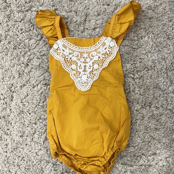 18-24m Dressy Bundle - Picture 8 of 12